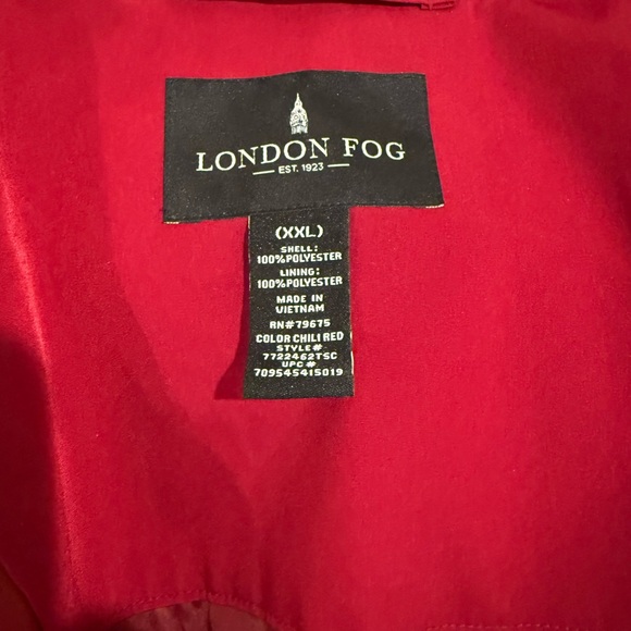 London Fog Women's XXL Red Trench Coat Belted Raincoat with detachable Hood EUC - Picture 6 of 7